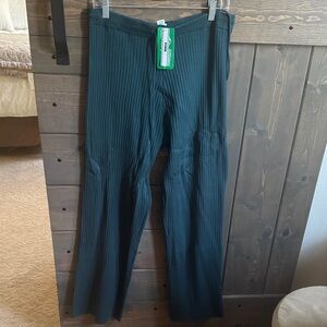 PINK Ribbed Green Pants